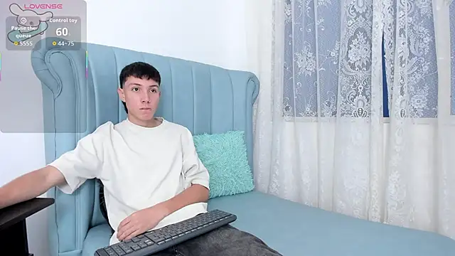 LittleDanny  online show from 12-04-25, 03:11