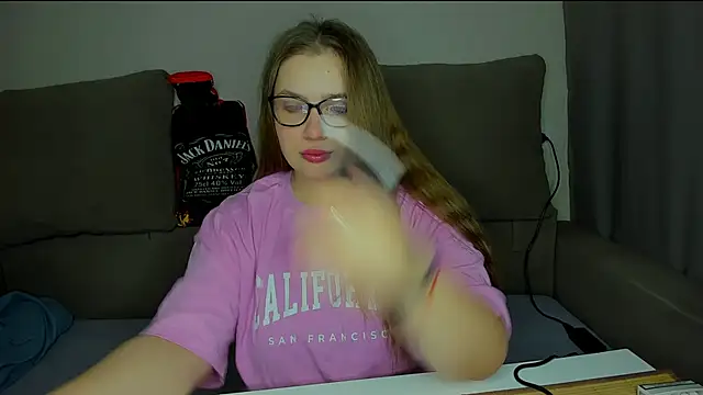 Snapshot of yourgem__ chatting on 12-19-25, 11:51 yourgem online show from 12-19-25, 11:51