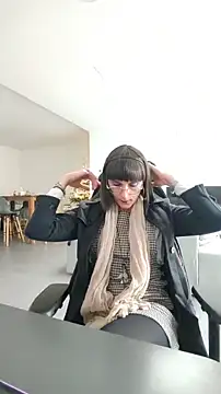 jenny5962 online show from 12-18-25, 01:04