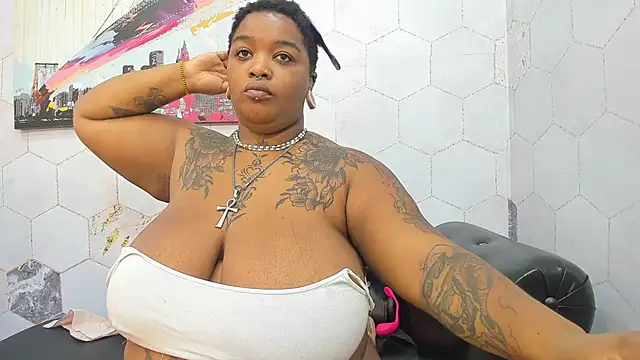 Anaa Fuentess online show from 05-06-26, 11:36