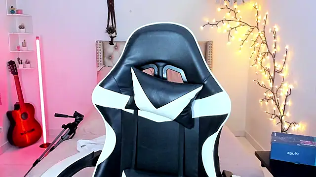 LenaStylesOA online show from 03-14-26, 03:18