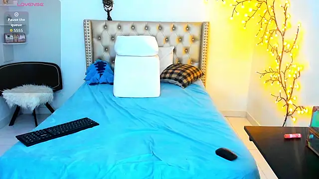 LenaStylesOA online show from 11-05-25, 12:41