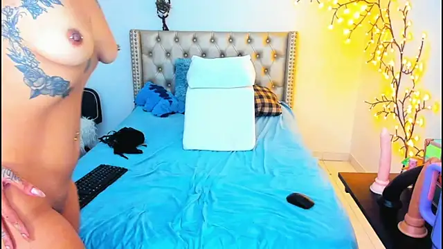 LenaStylesOA online show from 09-28-25, 12:50