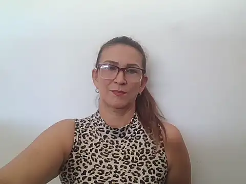 Snapshot of MiaVega chatting on 09-16-25, 04:08 MiaVega online show from 09-16-25, 04:08