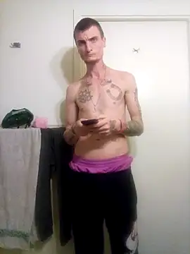 jizzyglizzy92 online show from 02-16-26, 04:44