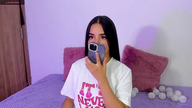 Valeri 13 online show from 12-19-25, 04:16