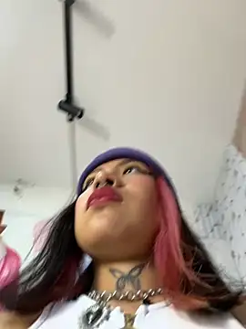 Georgina Astor online show from 03-15-26, 01:23