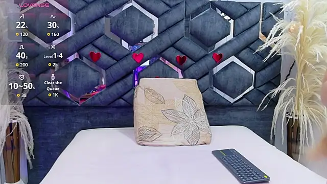 Natasha-Adams online show from 10-07-25, 09:27