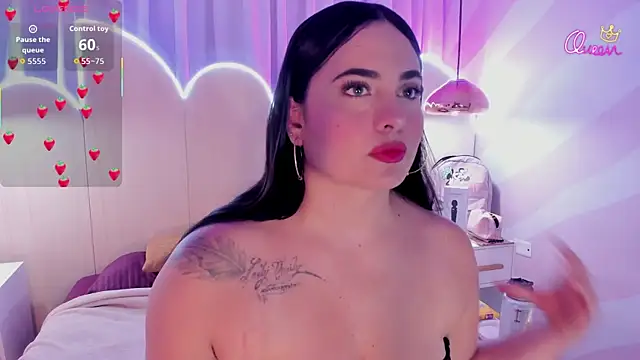 Snapshot of sofiiacarson chatting on 02-16-26, 07:34 sofiiacarson online show from 02-16-26, 07:34