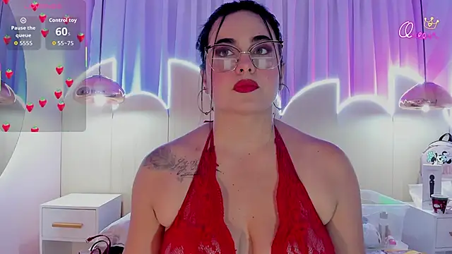 Snapshot of sofiiacarson chatting on 02-19-26, 07:44 sofiiacarson online show from 02-19-26, 07:44