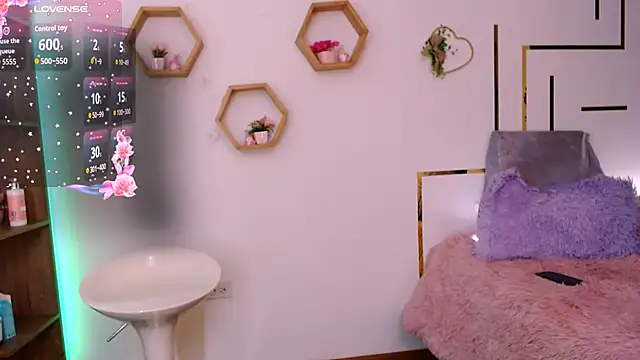 AuroraHans1 online show from 03-17-26, 12:13