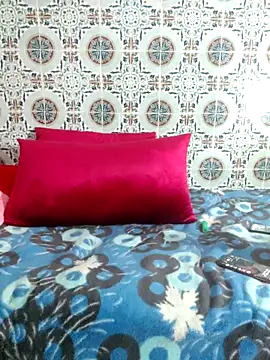 Hot-lino online show from 11-30-25, 03:24