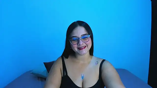 val ferrer online show from 09-11-25, 02:22