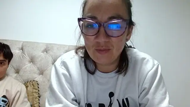 Snapshot of the_magnificent8 chatting on 02-25-26, 04:23 the magnificent8 online show from 02-25-26, 04:23