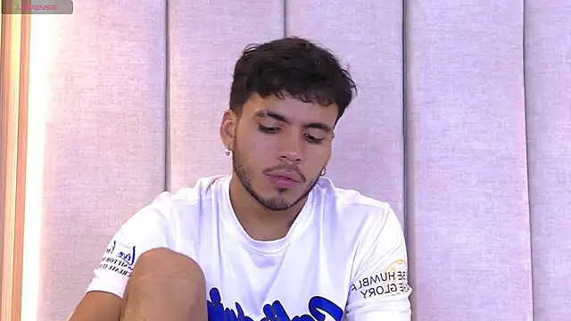 AlexanderJordan online show from 10-05-25, 06:31