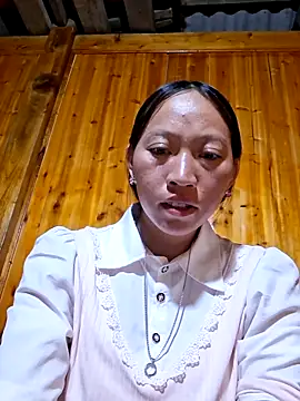 Snapshot of tcm-cute chatting on 06-18-26, 12:43 tcm-cute online show from 06-18-26, 12:43