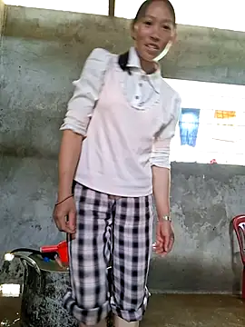 Snapshot of tcm-cute chatting on 07-12-26, 06:14 tcm-cute online show from 07-12-26, 06:14
