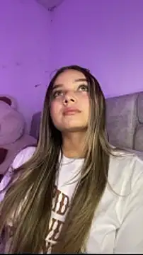 AnnyLopezzz  online show from 01-11-26, 05:25