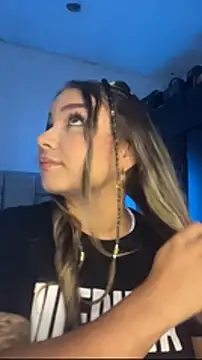 AnnyLopezzz  online show from 02-15-26, 02:12