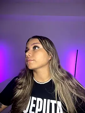 AnnyLopezzz  online show from 09-13-25, 08:31