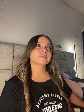 AnnyLopezzz  online show from 05-20-26, 05:48