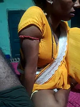 Snapshot of parmila203 chatting on 04-19-26, 05:14 parmila203 online show from 04-19-26, 05:14