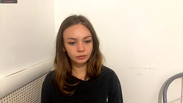 Snapshot of VelvetKate chatting on 09-14-25, 04:29 VelvetKate online show from 09-14-25, 04:29