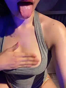 Yumii 09 online show from 03-11-26, 03:33