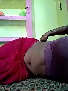 Idhika Handoo online show from 09-27-25, 09:15