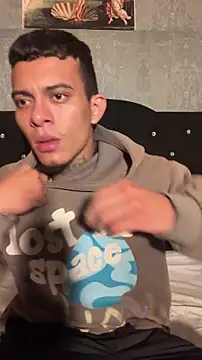 Mrjustin sebas online show from 03-22-26, 09:49