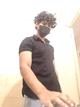 Snapshot of Goodmens5 chatting on 10-09-25, 08:26 Goodmens5 online show from 10-09-25, 08:26