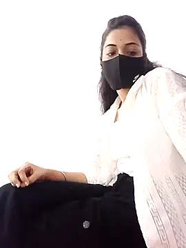 Snapshot of Hot_radha02 chatting on 10-31-25, 06:26 Hot radha02 online show from 10-31-25, 06:26