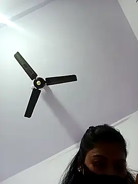 Snapshot of Hot_radha02 chatting on 12-16-25, 02:10 Hot radha02 online show from 12-16-25, 02:10