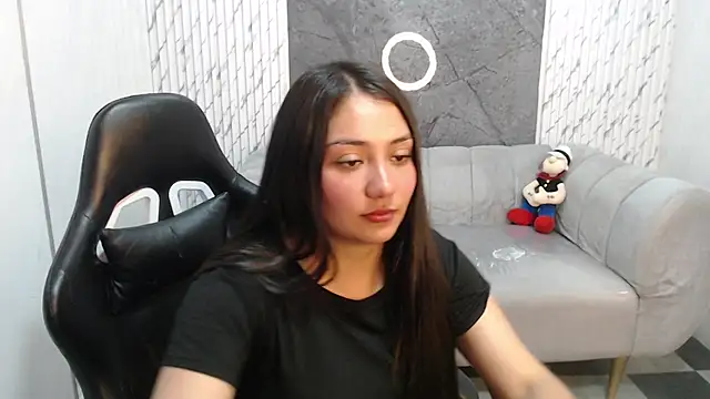 Ivony18 b online show from 10-27-25, 03:07