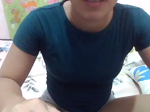 Snapshot of sakurababe7 chatting on 09-12-25, 01:00 sakurababe7 online show from 09-12-25, 01:00