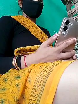 Snapshot of Payal950 chatting on 09-21-25, 06:40 Payal950 online show from 09-21-25, 06:40