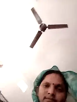 Snapshot of Payal950 chatting on 12-04-25, 06:23 Payal950 online show from 12-04-25, 06:23