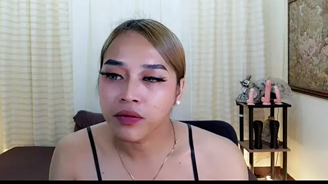 Lessandra Lust online show from 01-19-26, 05:00