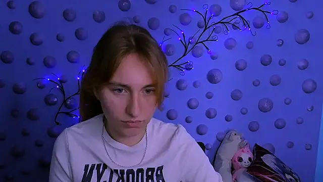 beauty ginger  online show from 04-26-26, 07:33