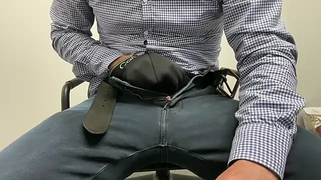 harrys74 online show from 10-24-25, 10:25