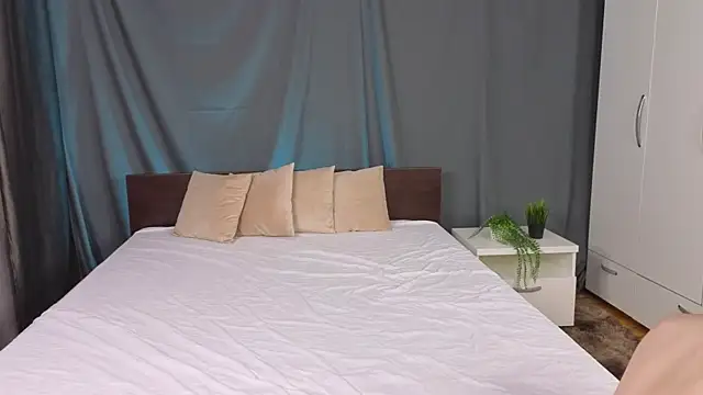 star madison online show from 09-17-25, 08:33