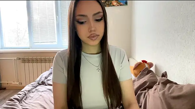 Snapshot of Leaf_Unto chatting on 11-02-25, 12:21 Leaf Unto online show from 11-02-25, 12:21