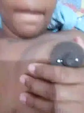 nessinha12 online show from 11-03-25, 09:46