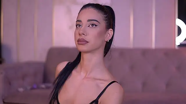 ArinaCarter online show from 11-07-25, 06:23