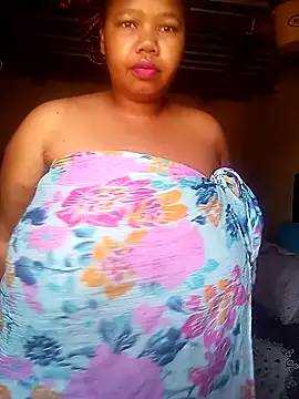 Curvycandy95 online show from 09-22-25, 05:13