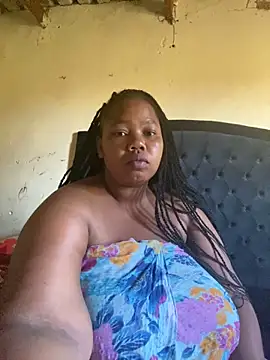 Curvycandy95 online show from 02-11-26, 04:34