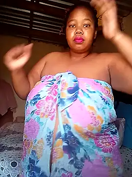 Curvycandy95 online show from 09-24-25, 05:36