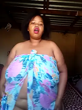 Curvycandy95 online show from 10-16-25, 05:05