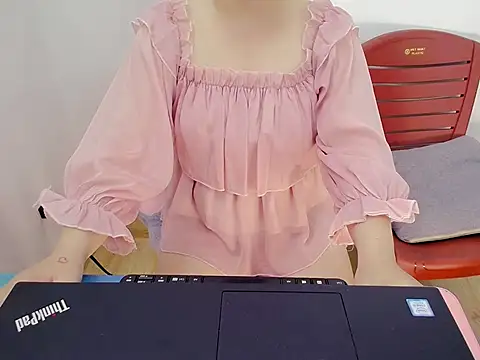 Phuong Myy online show from 11-10-25, 05:29