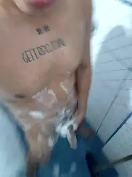 Exotic19cm online show from 10-19-25, 12:02